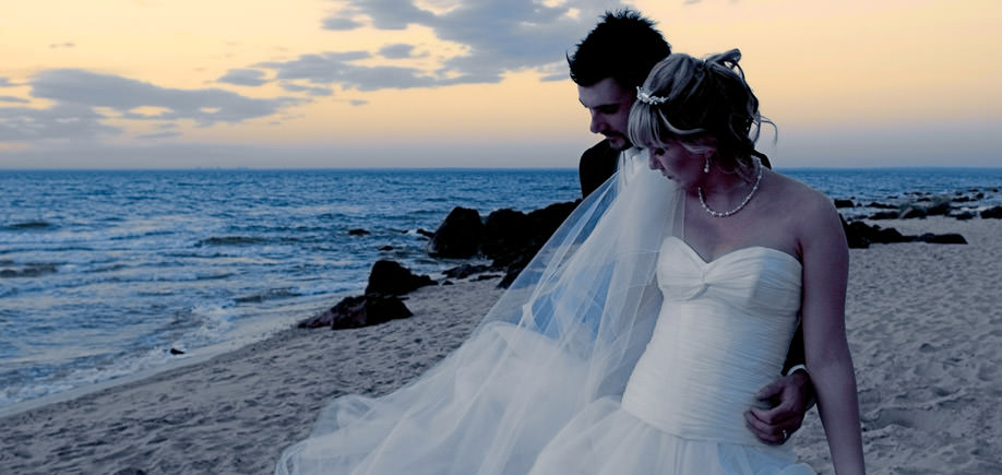 wedding-beach-sunset